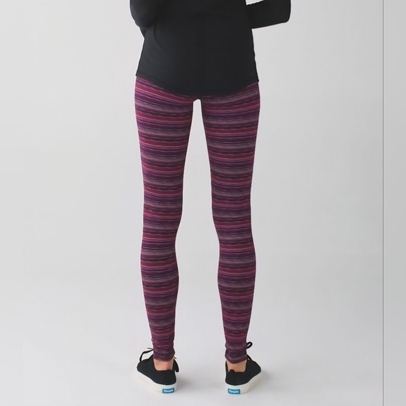 lululemon Sz 6 Wunder Under High Rise Leggings Space Dye Plum Yoga Gym - Picture 6 of 13